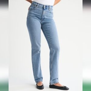 Abercrombie & Fitch Ultra High Rise 90s Straight Denim Jeans in Light Blue